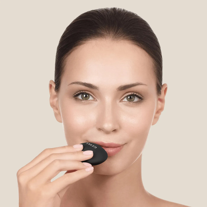 Пристрій для збільшення обʼєму губ GESKE Lip Volumizer&Booster 4в1 Small gray