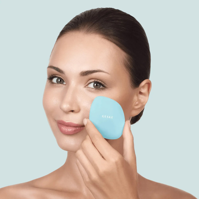 Щітка для обличчя GESKE Facial Brush 4в1 turquoise