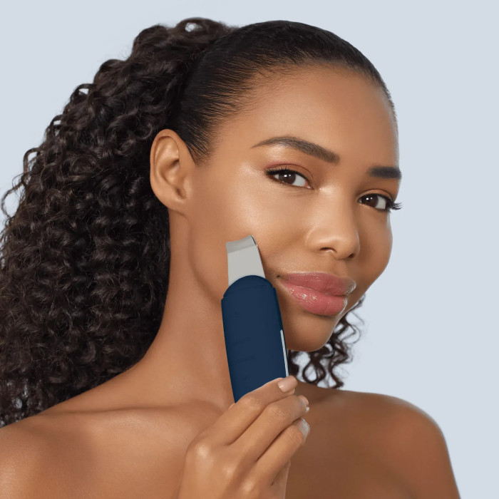 Мікрострумовий скрабер для шкіри та усунення чорних точок GESKE MicroCurrent Skin Scrubber&Blackhead Remover 9в1 midnight