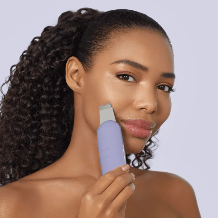 Мікрострумовий скрабер для шкіри та усунення чорних точок GESKE MicroCurrent Skin Scrubber&Blackhead Remover 9в1 purple