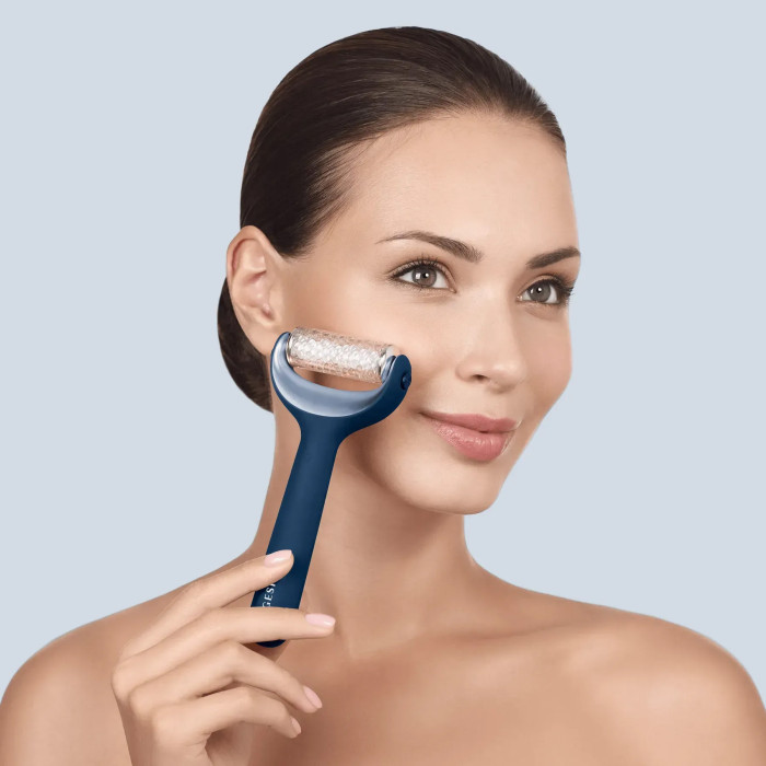 Електронний ролер для обличчя та тіла з мікроголками GESKE MicroNeedle Face&Body Roller 8в1 midnight