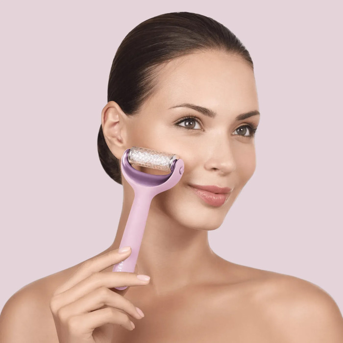 Електронний ролер для обличчя та тіла з мікроголками GESKE MicroNeedle Face&Body Roller 8в1 pink
