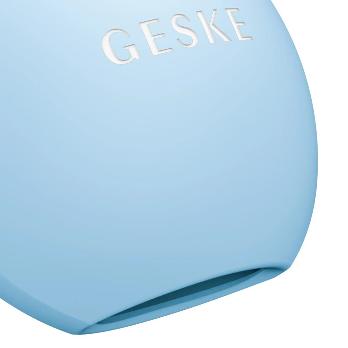 Пристрій для збільшення обʼєму губ GESKE Lip Volumizer&Booster 4в1 Small aquamarine