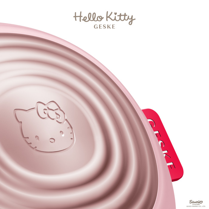 Електронна ультразвукова термощітка для обличчя GESKE Sonic Thermo Facial Brush 5в1 by Hello Kitty pink