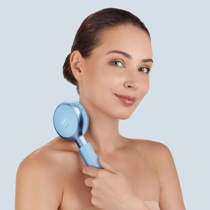 Звукова світлодіодна щітка для всього тіла GESKE Sonic LED Full-Body Brush&Intensive Exfoliator 9в1 aquamarine