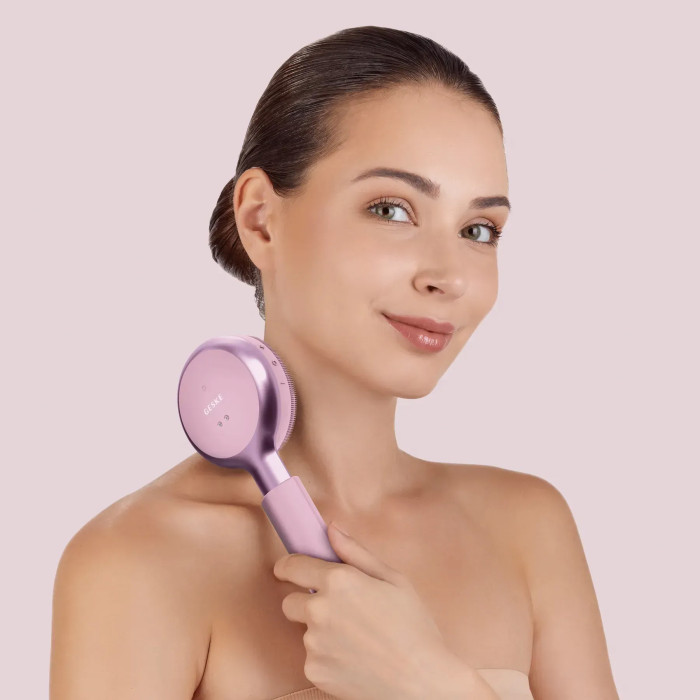 Звукова світлодіодна щітка для всього тіла GESKE Sonic LED Full-Body Brush&Intensive Exfoliator 9в1 pink