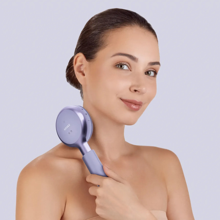 Звукова світлодіодна щітка для всього тіла GESKE Sonic LED Full-Body Brush&Intensive Exfoliator 9в1 purple