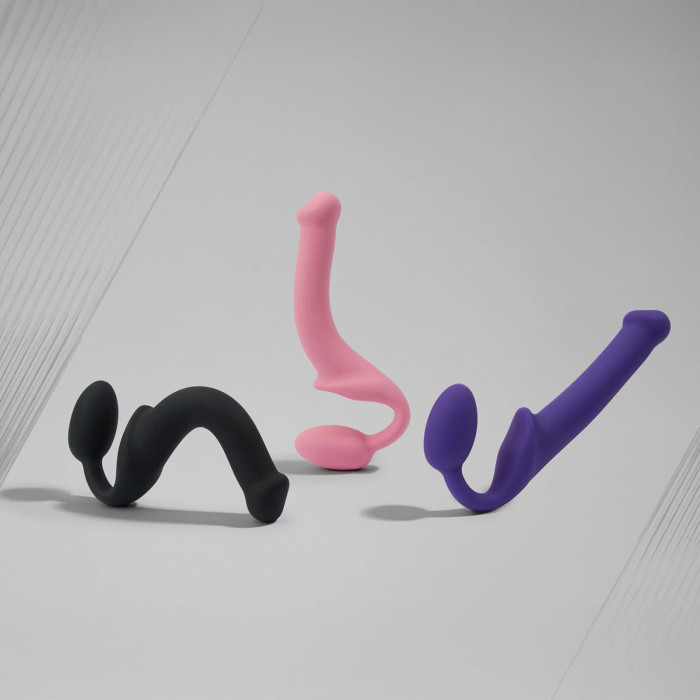 Безремінний страпон Strap-On-Me Rose M, повністю регульований, діаметр 3,3 см