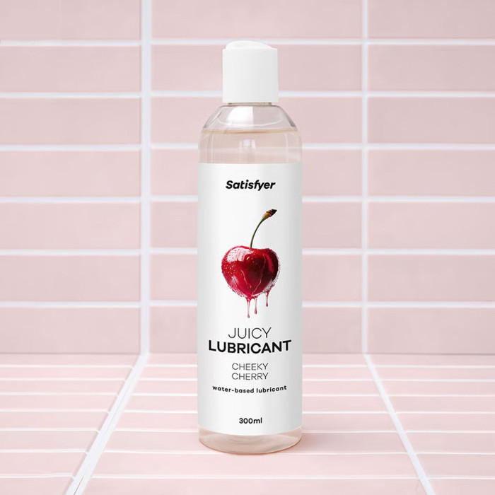 Лубрикант на водній основі Satisfyer Juicy Lubricant Cheeky Cherry water based 300 мл